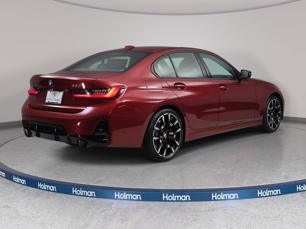 Used 2026 BMW 330i xDrive Sedan w/ M Sport Package AWD/4WD image 5