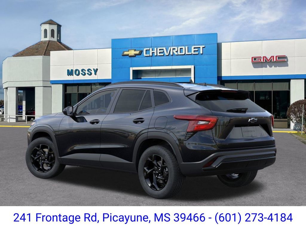 New 2026 Chevrolet Trax LT w/ Driver Confidence Package FWD image 3