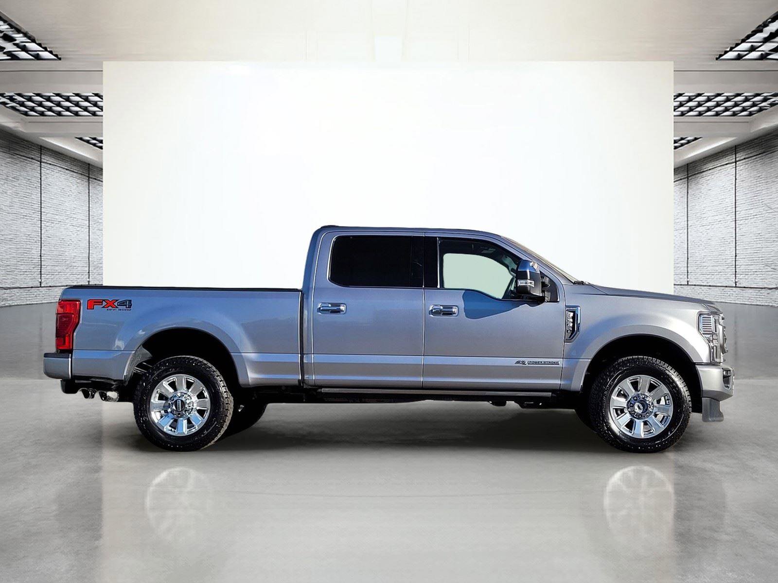 Used 2021 Ford F350 Platinum w/ FX4 Off-Road Package image 5