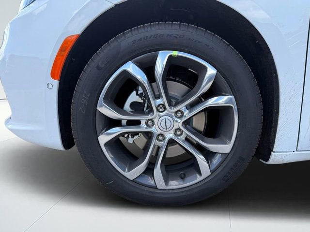 New 2026 Chrysler Pacifica Pinnacle w/ Trailer Tow Group image 9