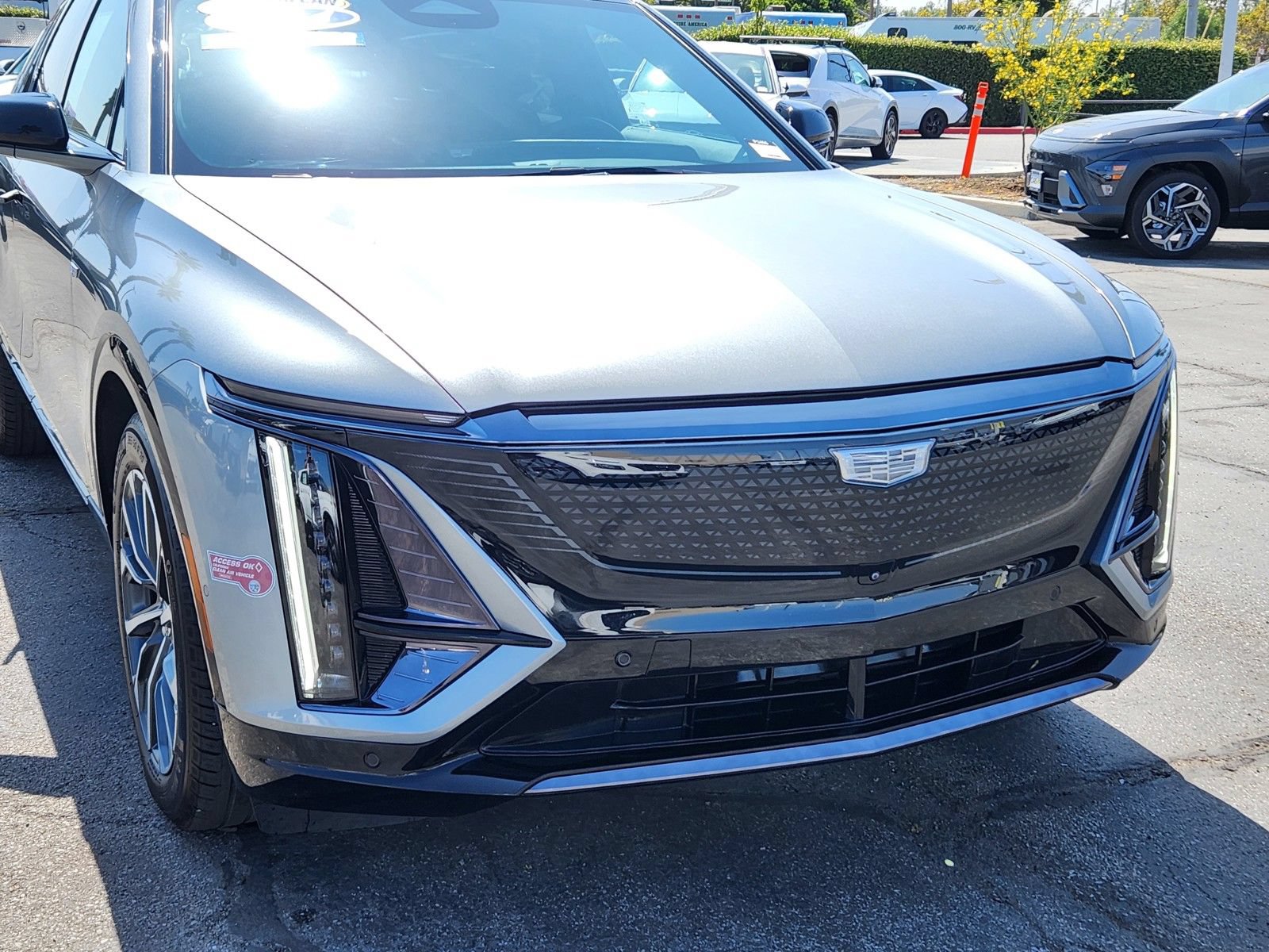 Used 2024 Cadillac Lyriq Sport AWD/4WD image 9