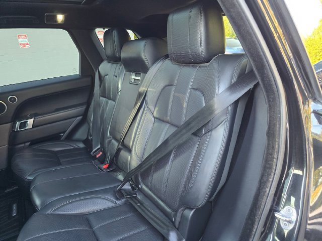 Used 2016 Land Rover Range Rover Sport HSE AWD/4WD image 17