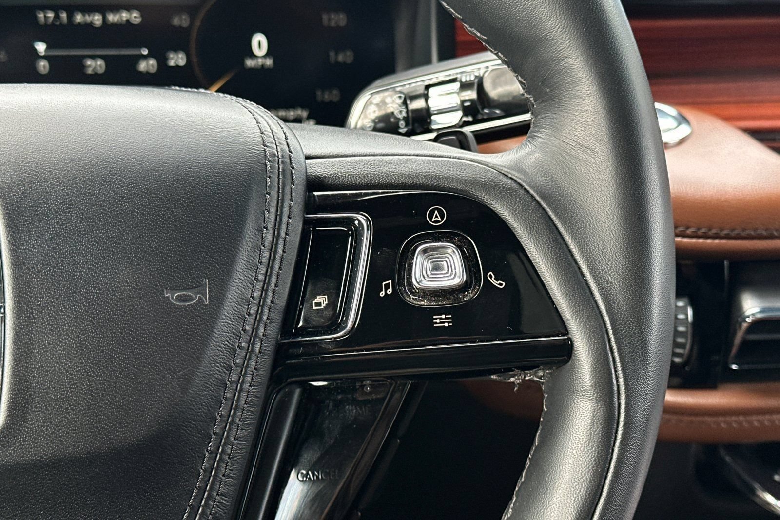 Used 2024 Lincoln Aviator Reserve AWD/4WD image 82