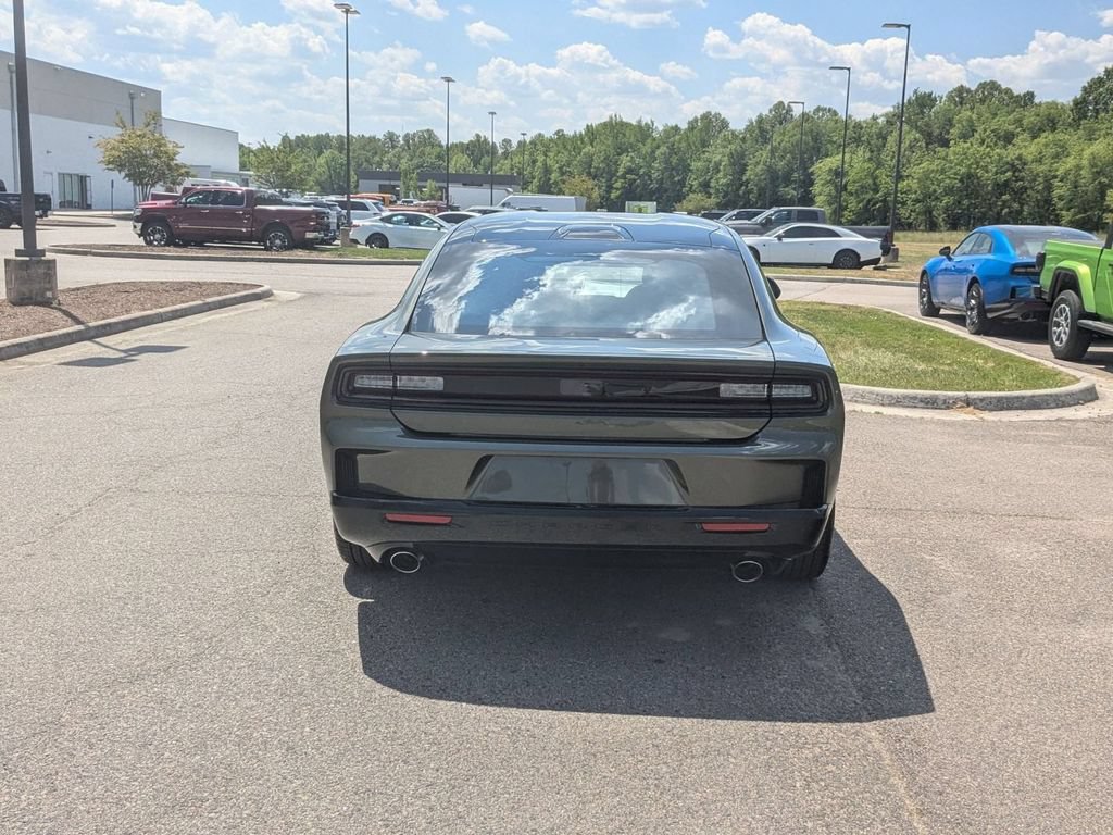 New 2026 Dodge Charger R/T AWD/4WD image 4