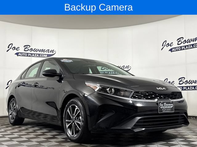 Used 2024 Kia Forte LXS w/ LXS Technology Package FWD image 4