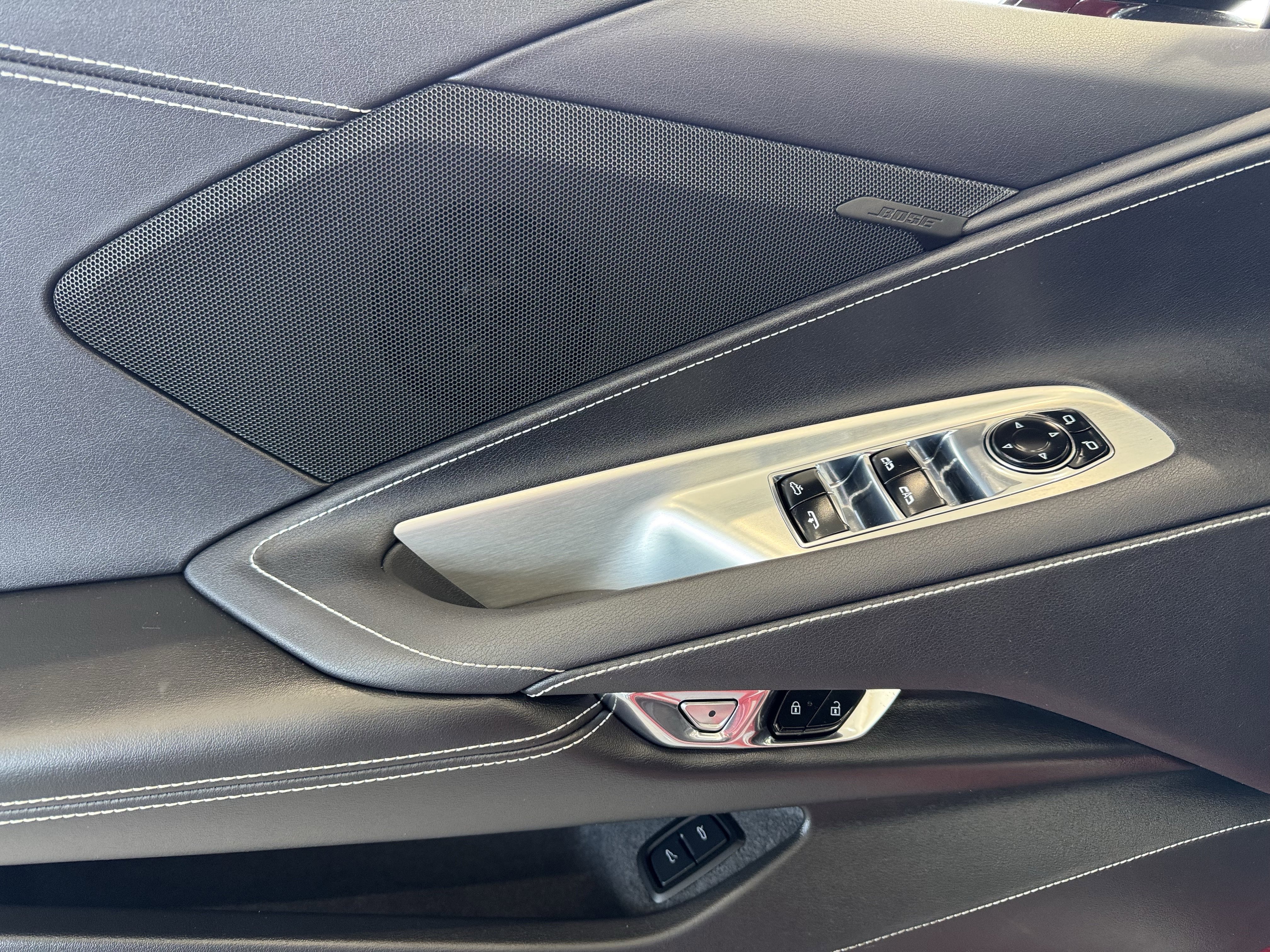 Used 2024 Chevrolet Corvette Stingray Convertible w/ Z51 Performance Package image 12