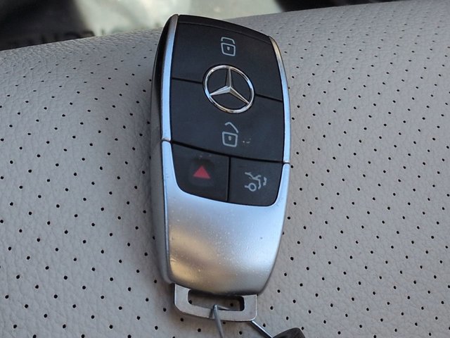 Certified 2021 Mercedes-Benz GLE 450 4MATIC image 30