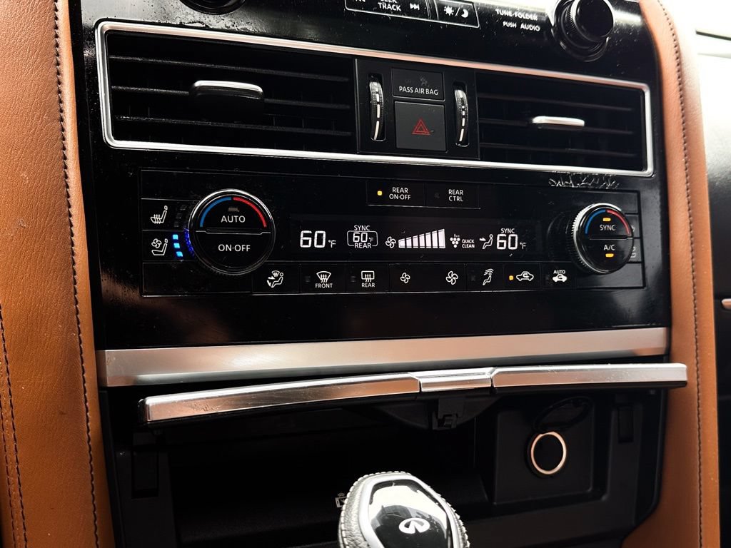 Used 2024 INFINITI QX80 Sensory w/ All-Season Package RWD image 12