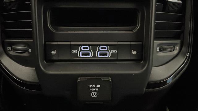 Used 2023 RAM 2500 Limited AWD/4WD image 34