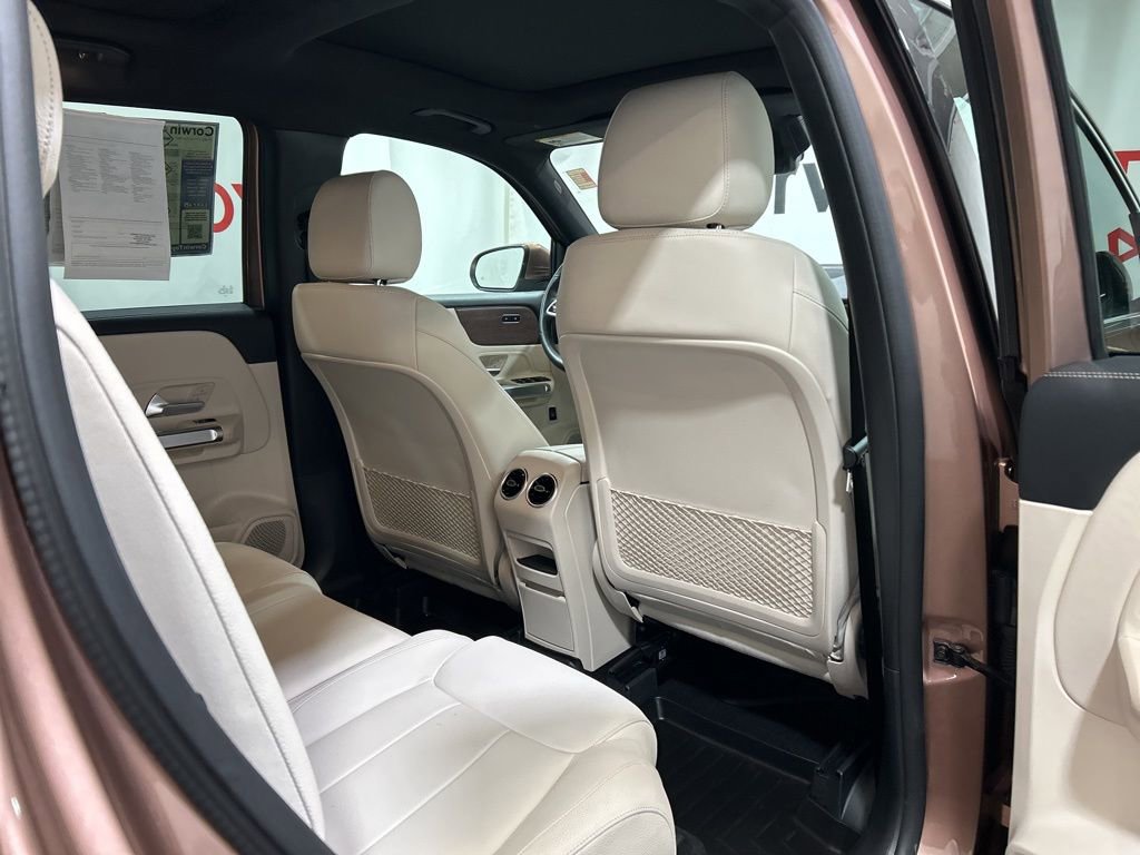 Used 2022 Mercedes-Benz GLB 250 4MATIC image 15