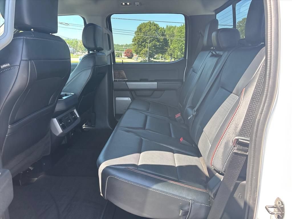 Used 2023 Ford F450 Lariat w/ Lariat Ultimate Package AWD/4WD image 17