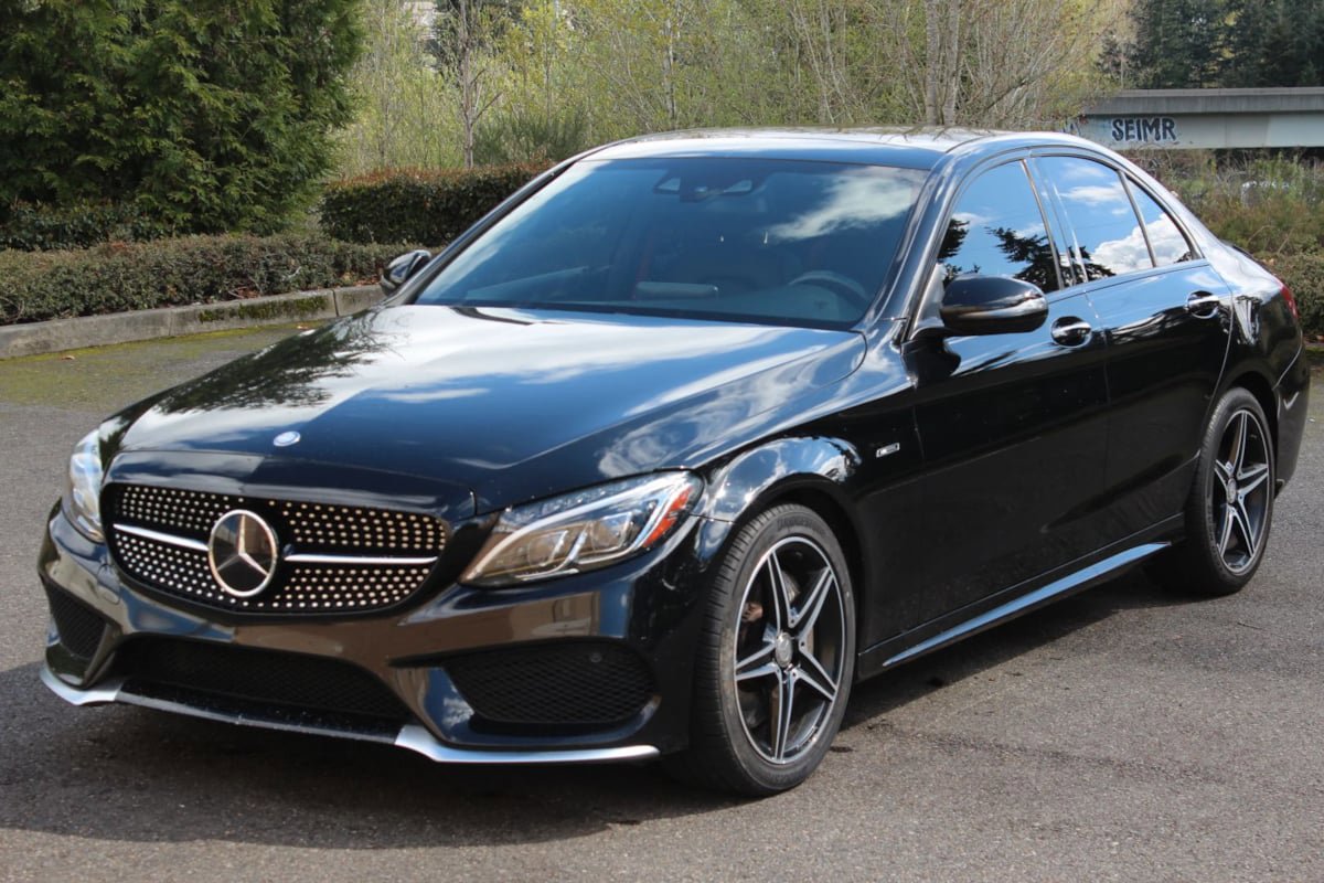 Used 2016 Mercedes-Benz C 450 4MATIC Sedan image 1