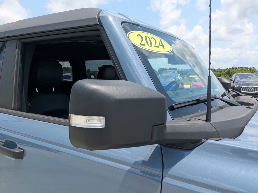 Used 2024 Ford Bronco Badlands AWD/4WD image 13