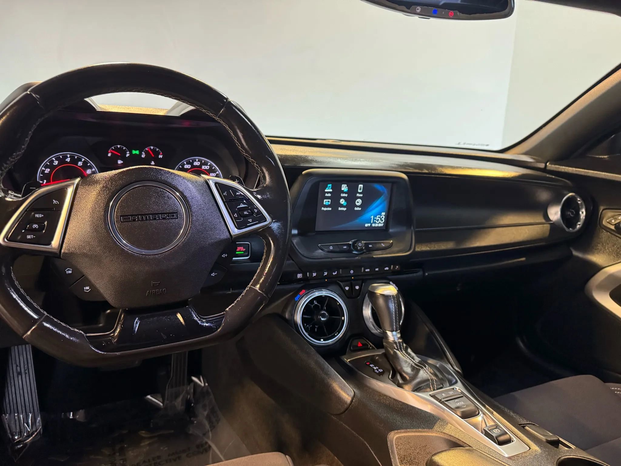 Used 2018 Chevrolet Camaro LT w/ RS Package image 11