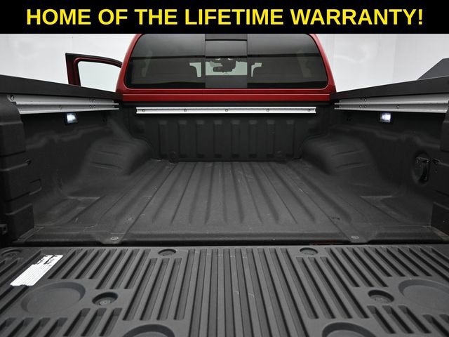 Used 2023 Nissan Frontier PRO-4X w/ Pro Convenience Package image 39
