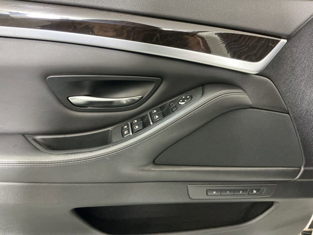 Used 2014 BMW M5 RWD image 18