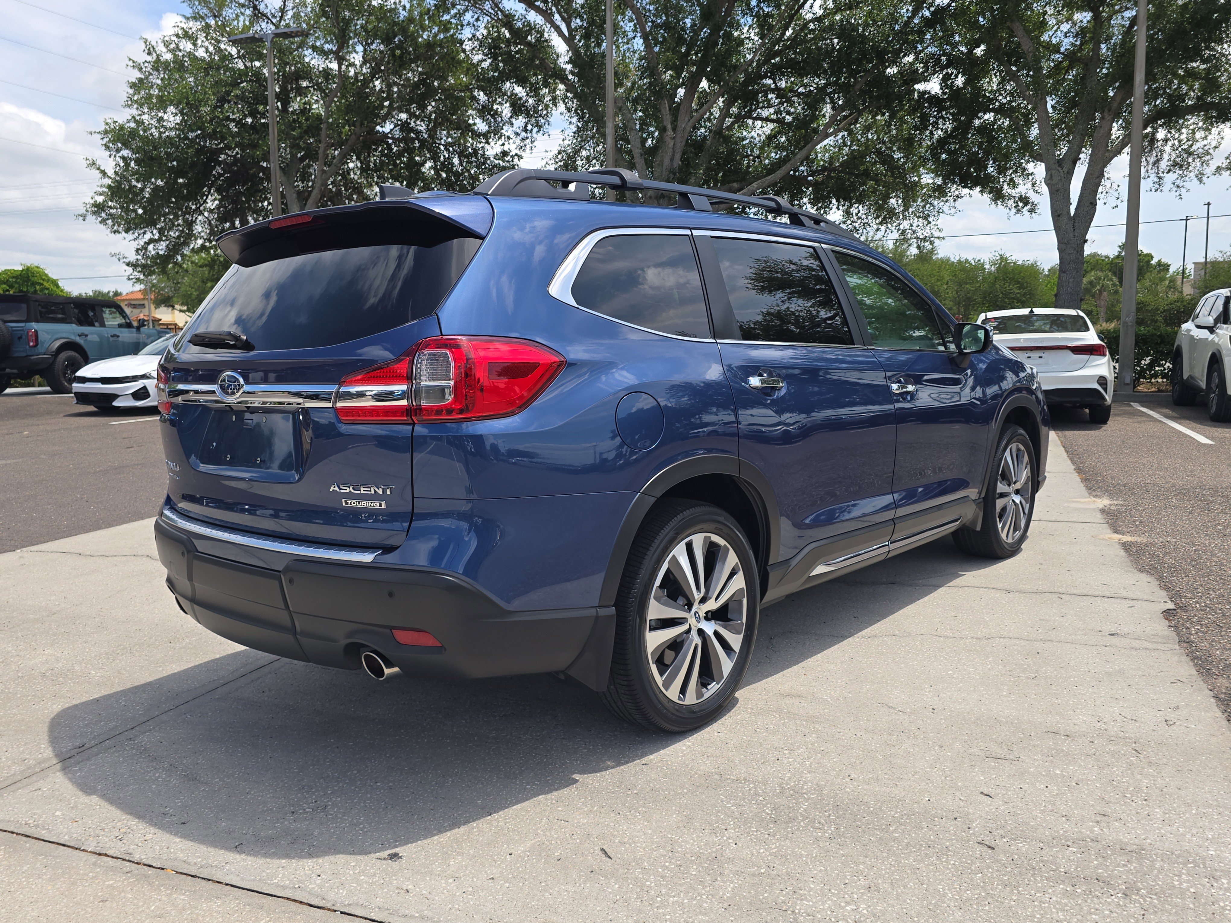 Used 2020 Subaru Ascent Touring w/ Popular Package #2A AWD/4WD image 8