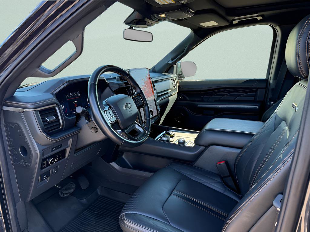 Certified 2024 Ford Expedition Max Platinum AWD/4WD image 3