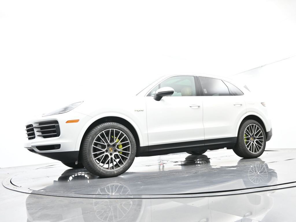 Certified 2020 Porsche Cayenne E-Hybrid image 42