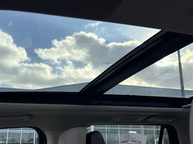 Used 2024 Lincoln Navigator L Reserve image 19