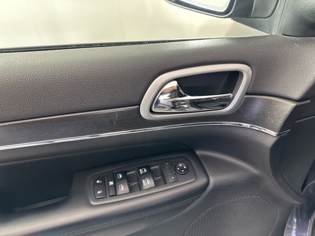 Used 2018 Jeep Grand Cherokee Limited image 7