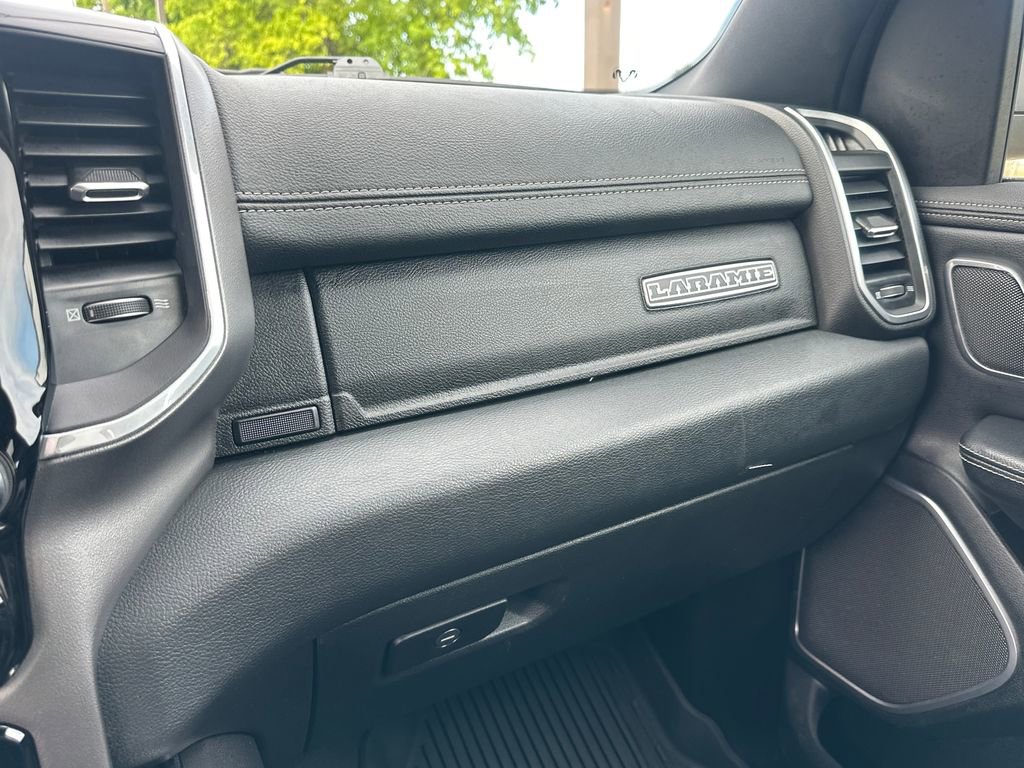 Used 2020 RAM 1500 Laramie AWD/4WD image 23