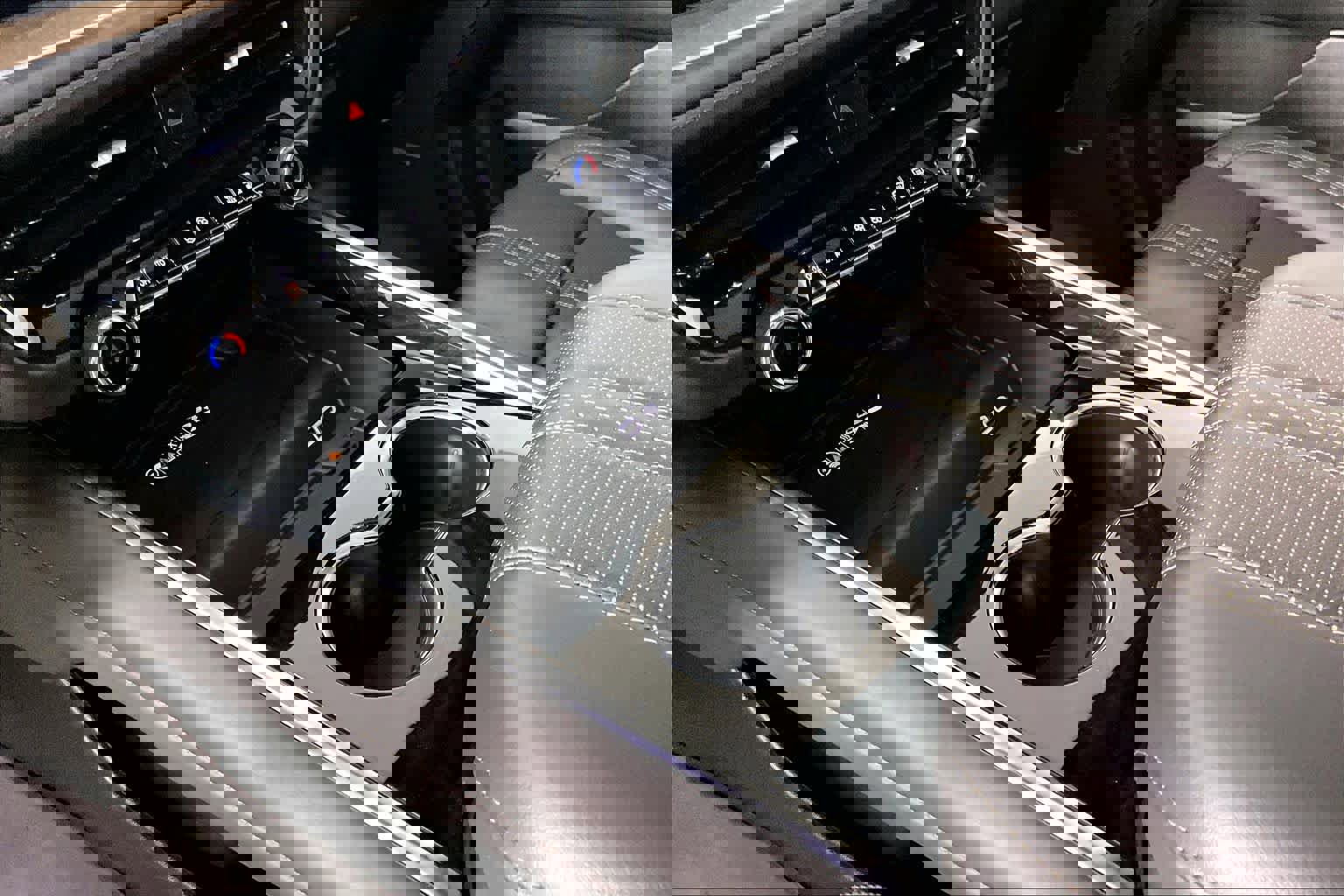 Used 2025 Chevrolet Suburban High Country image 15