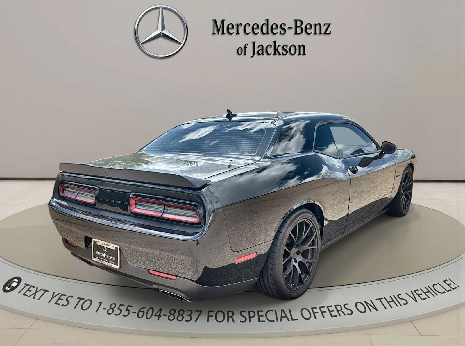Used 2021 Dodge Challenger R/T w/ Performance Handling Group RWD image 8