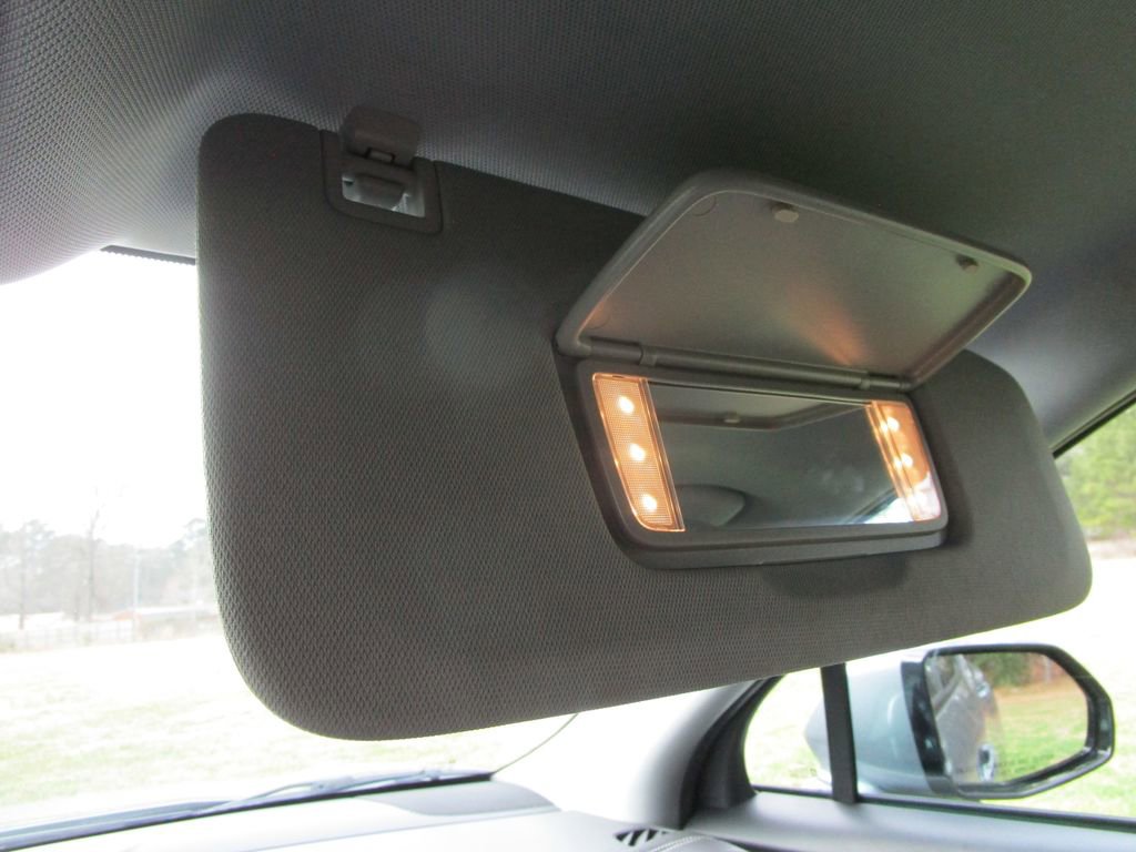 Used 2023 Chevrolet Blazer LT image 32