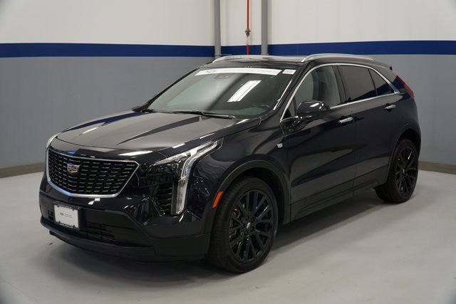 Certified 2022 Cadillac XT4 Luxury w/ Cold Weather Package