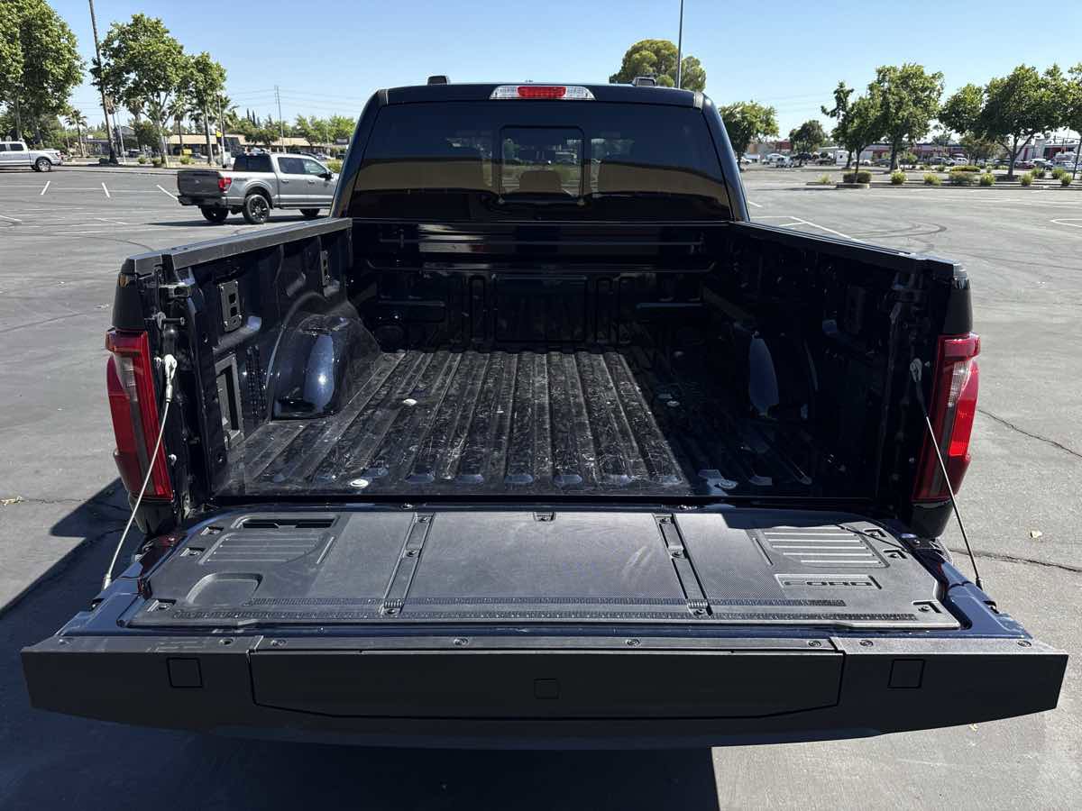 Used 2025 Ford F150 XLT w/ Equipment Group 302A MID AWD/4WD image 9