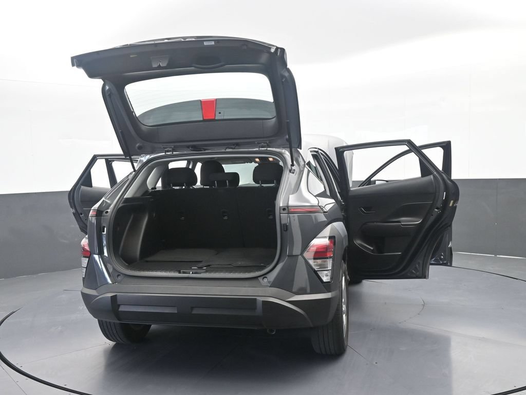 Used 2024 Hyundai Kona SE FWD image 76