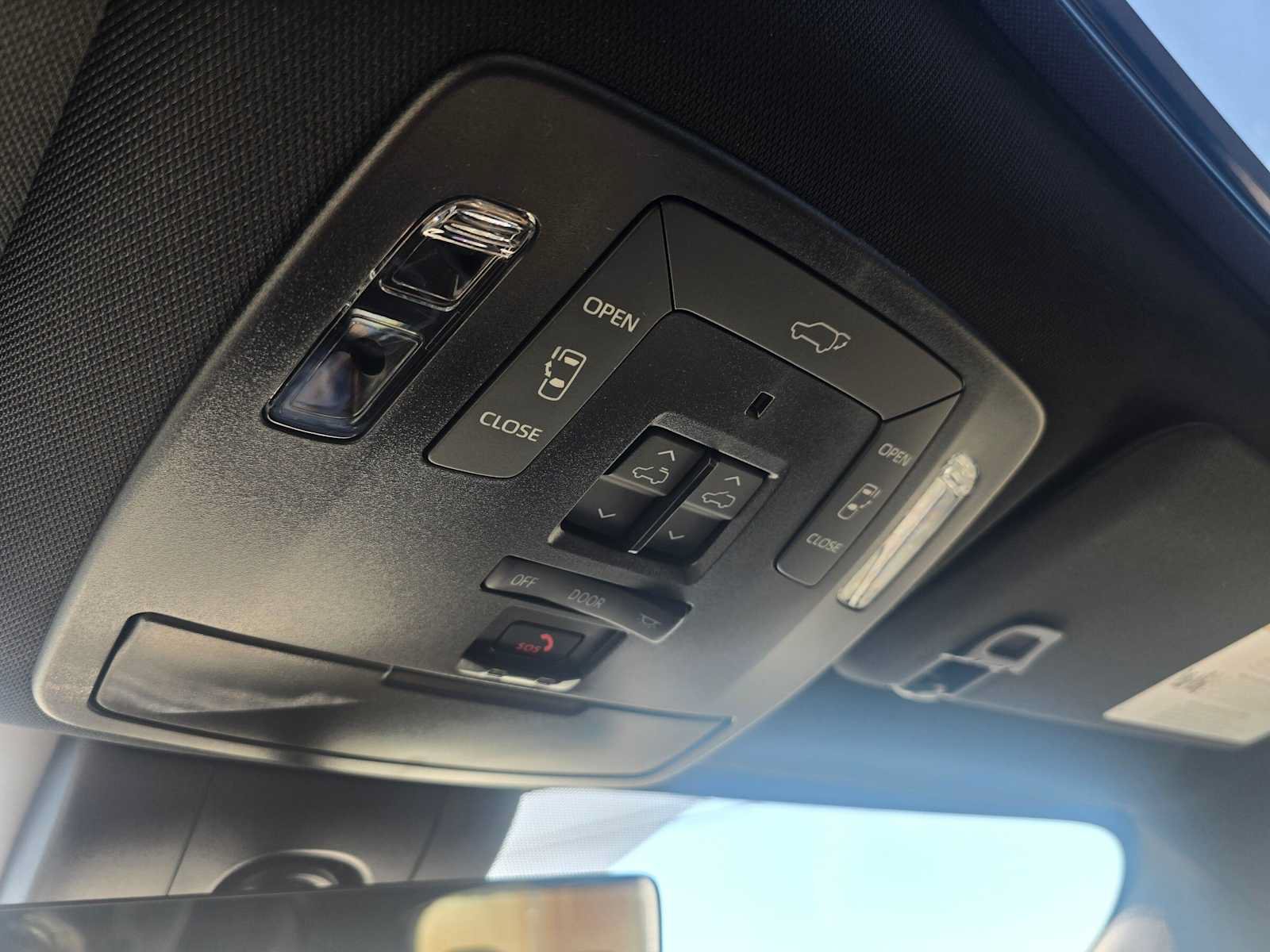 New 2026 Toyota Sienna Limited AWD/4WD image 33