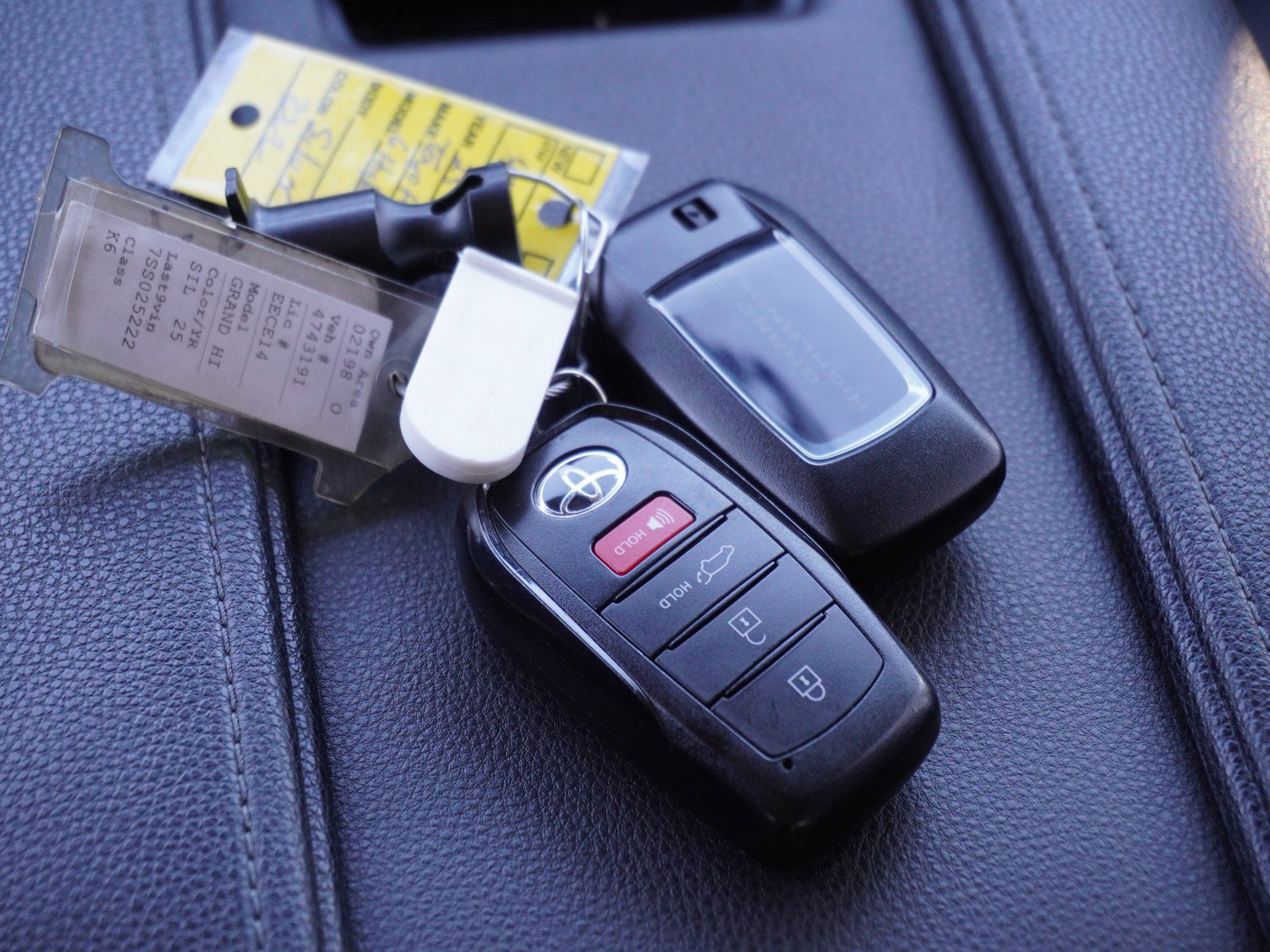 Used 2025 Toyota Grand Highlander XLE image 20