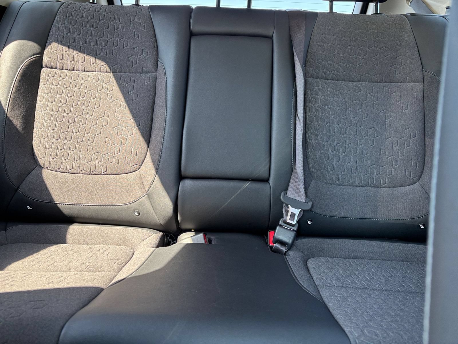 Used 2025 Kia Seltos S FWD image 39