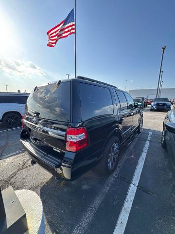 Certified 2017 Ford Expedition XLT w/ Equipment Group 202A AWD/4WD image 3