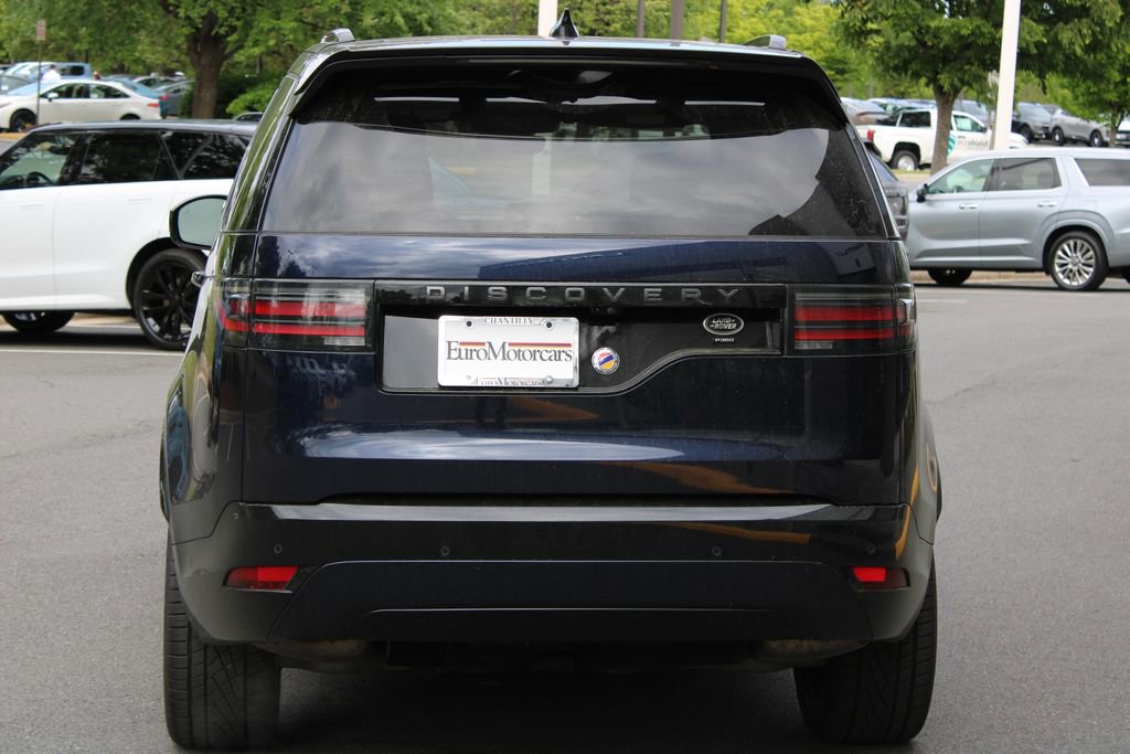 Used 2022 Land Rover Discovery HSE R-Dynamic AWD/4WD image 3