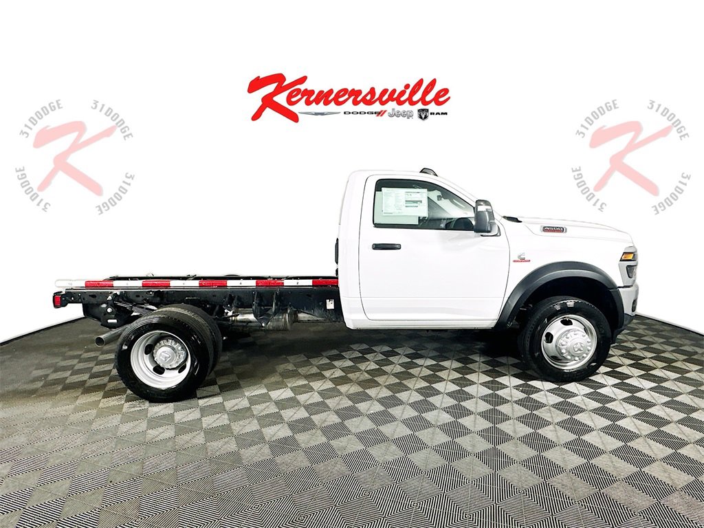 New 2025 RAM 4500 Tradesman image 8