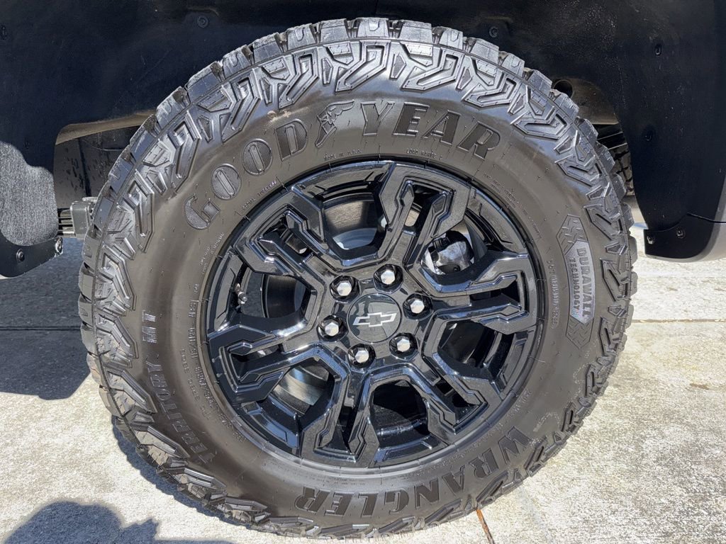 Used 2026 Chevrolet Silverado 1500 ZR2 image 55