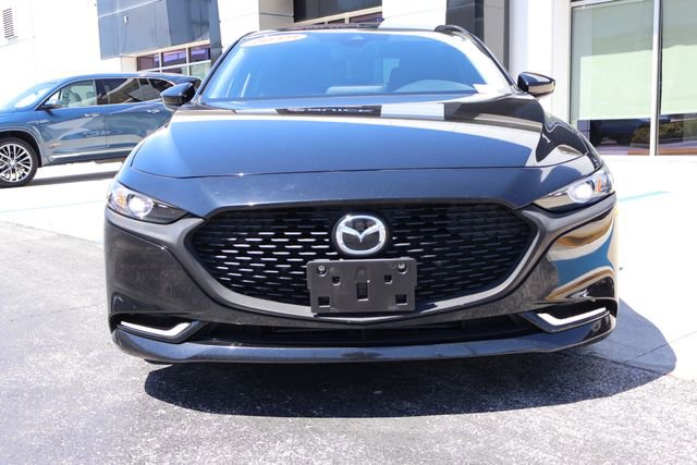 Used 2021 MAZDA MAZDA3 s FWD image 2