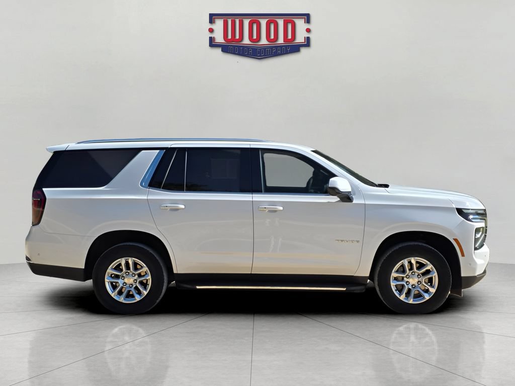 Used 2025 Chevrolet Tahoe LT AWD/4WD image 2