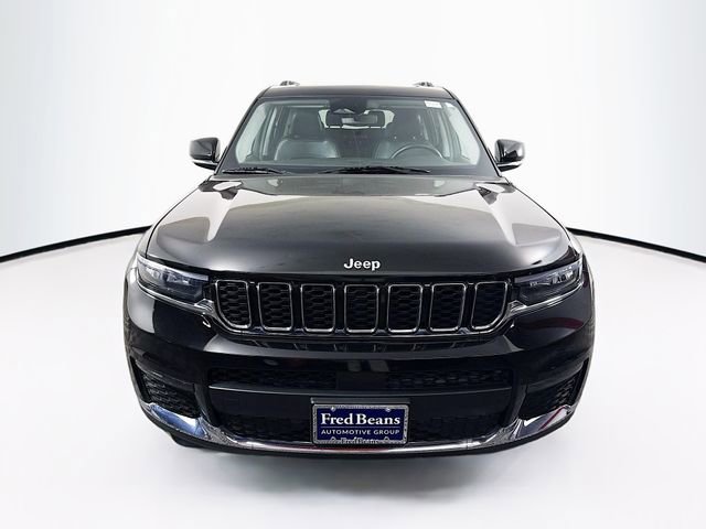 Used 2022 Jeep Grand Cherokee L Limited AWD/4WD image 2