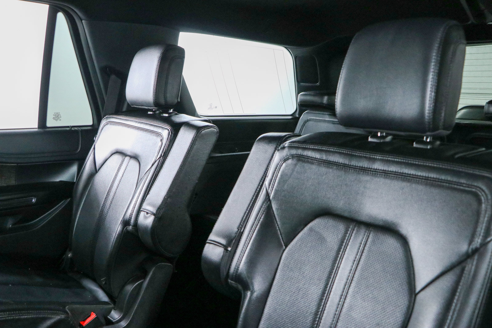 Used 2021 Ford Expedition Limited AWD/4WD image 26