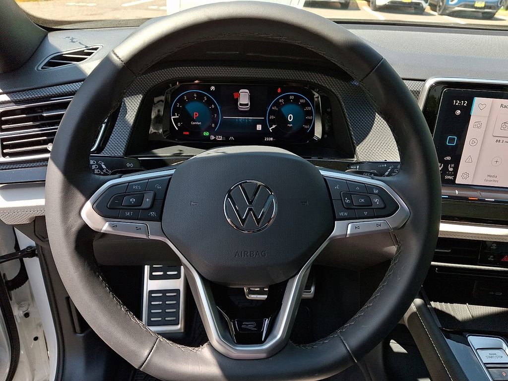 Certified 2025 Volkswagen Atlas Cross Sport SEL Premium R-Line AWD/4WD image 21