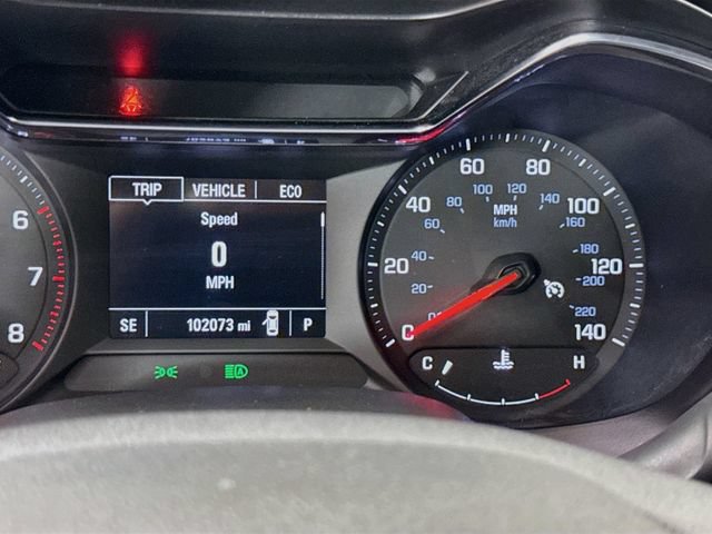 Used 2022 Chevrolet TrailBlazer LT w/ LPO, Blackout Package FWD image 12