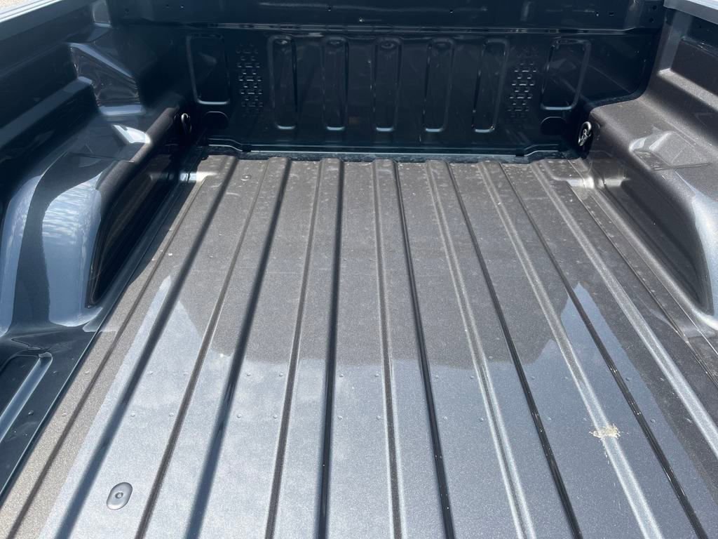 New 2025 Jeep Gladiator Rubicon w/ Convenience Group image 26