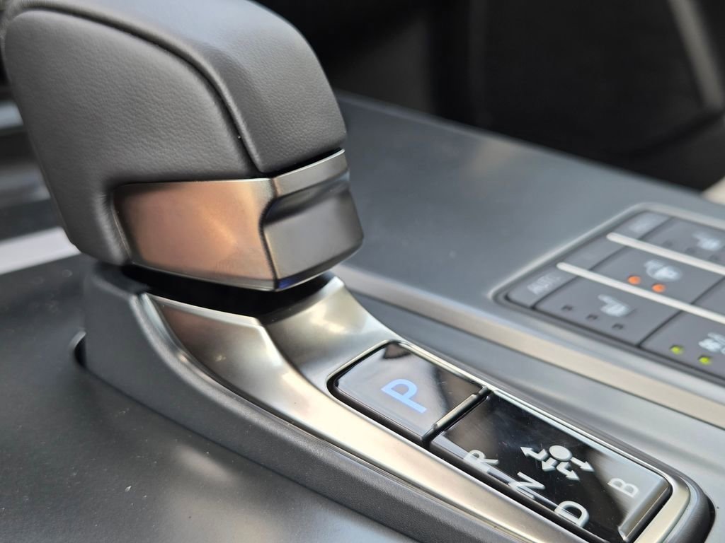 New 2026 Lexus UX 300h AWD image 39