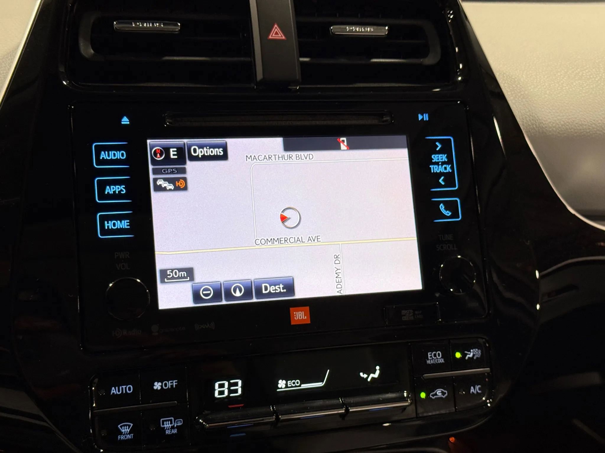 Used 2017 Toyota Prius Four w/ Premium Convenience Package image 28