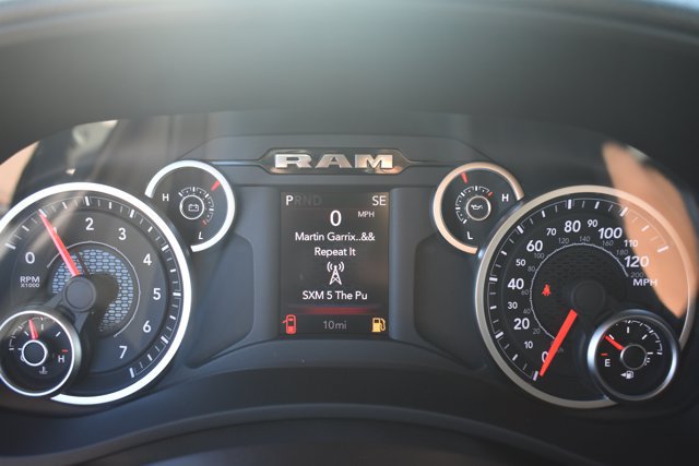 New 2027 RAM 2500 Tradesman AWD/4WD image 22