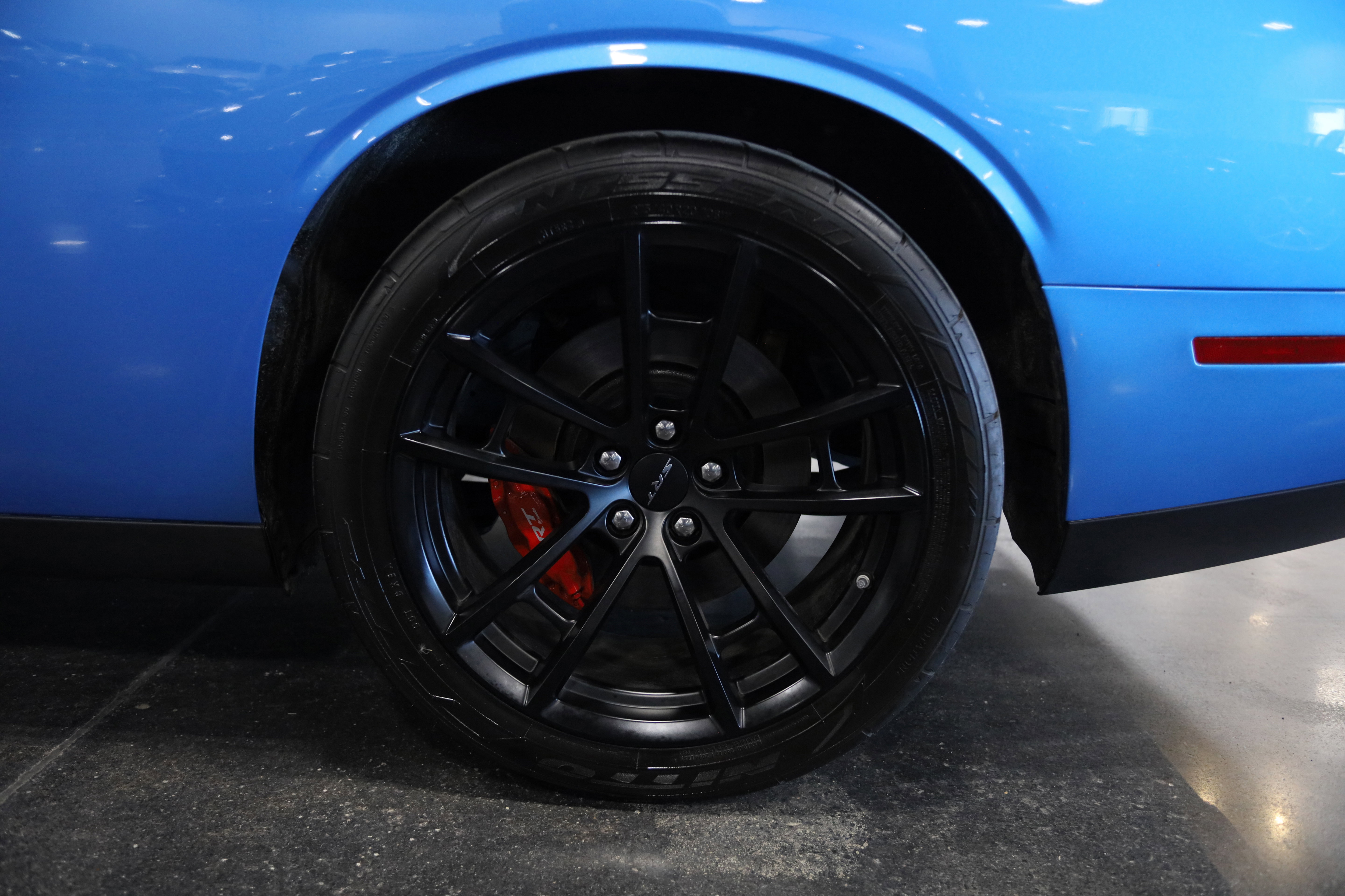 Used 2023 Dodge Challenger SRT Hellcat w/ Driver Convenience Group RWD image 12